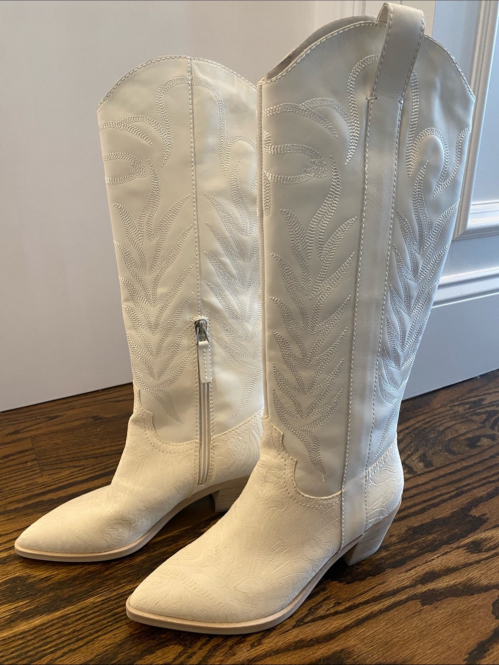 Dolce Vita White Embroidered Western Knee-High Heeled Boots